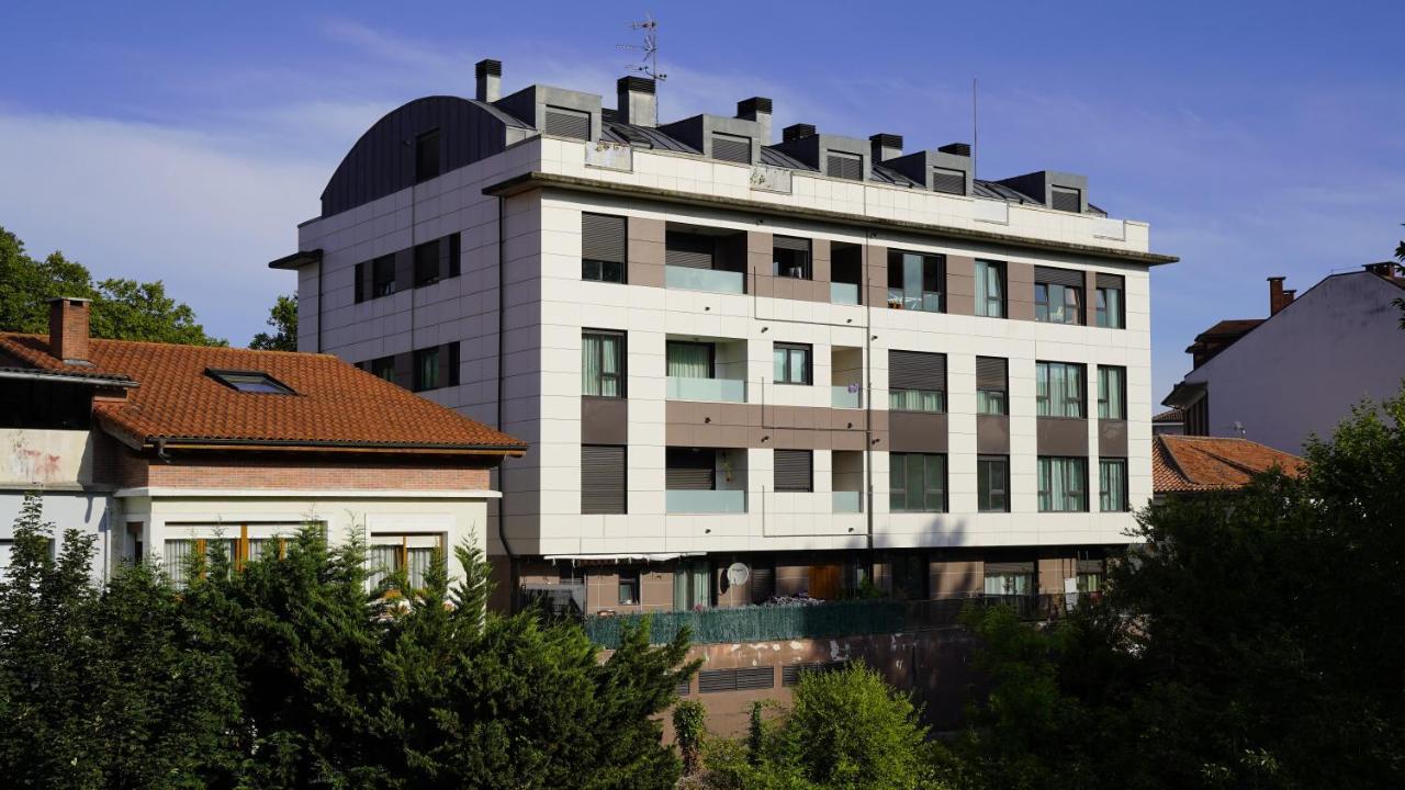 Solares Style Vistas Al Rio Miera Apartment Luaran gambar